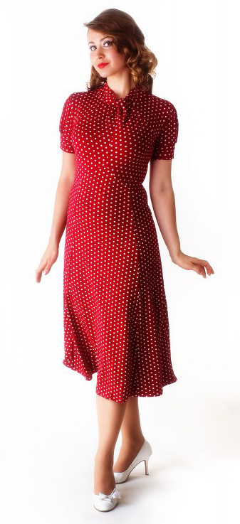 Amie Dress in red by Lindy Bop