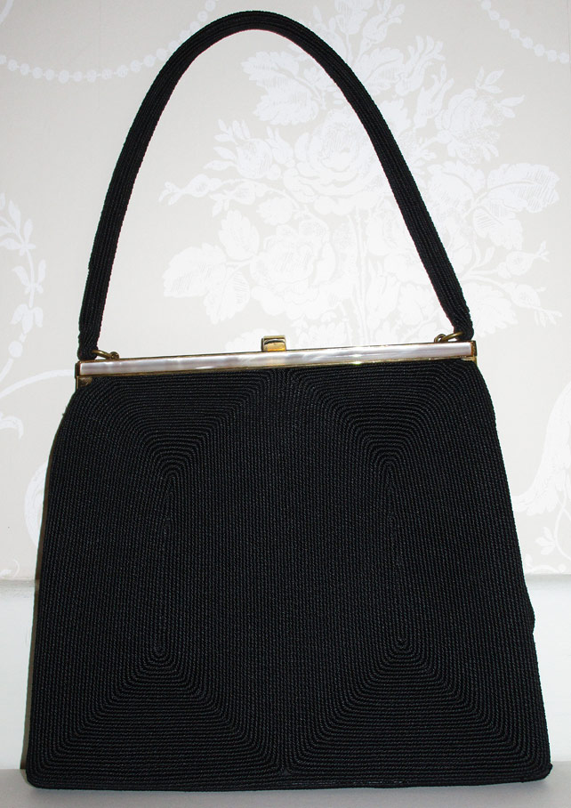The Story of a 1940s Cordé Handbag - Vintage Gal