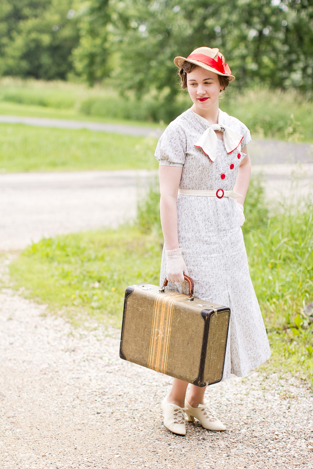 Mode de Lis 1930s dress
