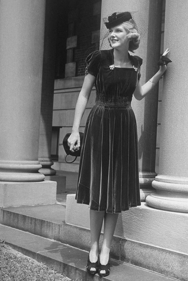 1940s Velvet Dress
