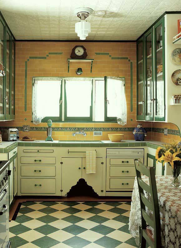 8 Stunning 1930s Kitchens For Retro Style HOMYSTYLE