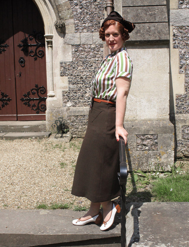 1930s brown and green outfit