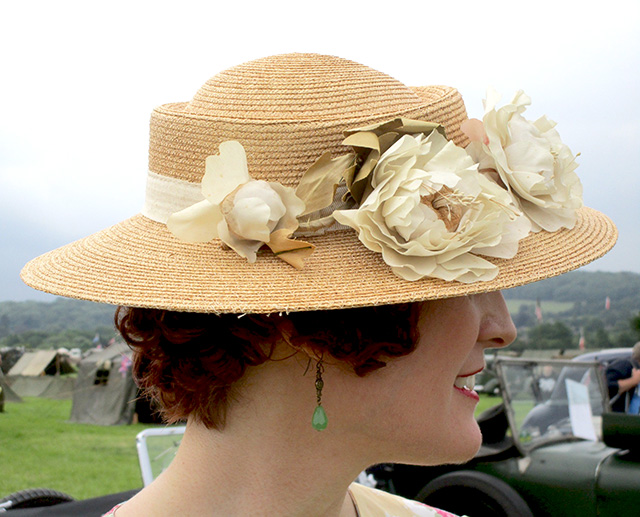 1930s straw hat